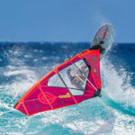 Quatro Pyramid 6 Windsurfing Board