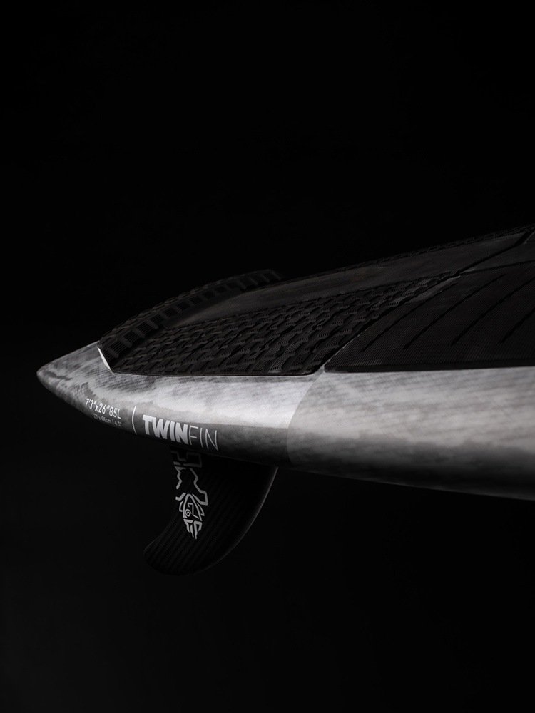 2025 Starboard Twin Fin - ACUTE CARBON 2025 Starboard Twin Fin - ACUTE CARBON