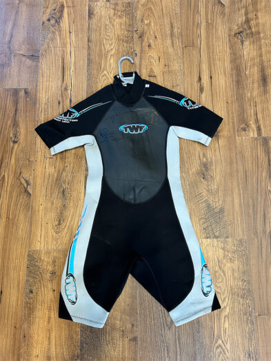 Second hand Wetsuit company shorty men’s small