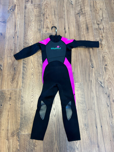Second hand Waihui youth wetsuit 3/2 size 7-8