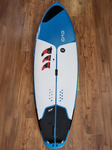 Second Hand Quatro KT GLIDE PRO Thruster Quad 8'6" x 32" 130ltr