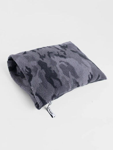 DRYROBE Cushion Cover - Black Camo